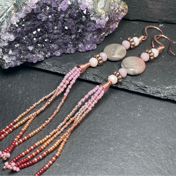 CCO REDUCED Elegant Gray And Pink Agate Beaded Dangle Fringe Earrings - Picture 5 of 15